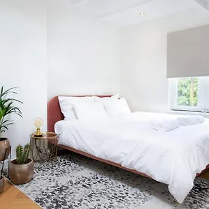 Trendy 2 Bedroom On Perfect Location Apartment Amsterdam