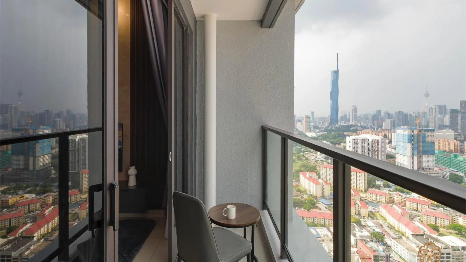 Trion Kuala Lumpur By Five Senses Apartment